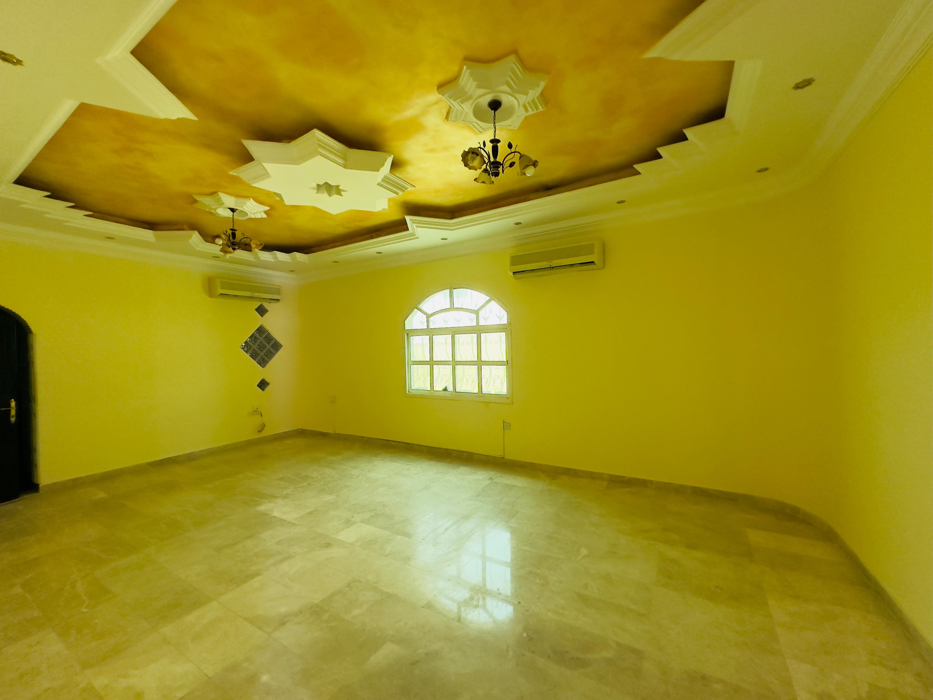  For rent in Al Falah City, Abu Dhabi 6