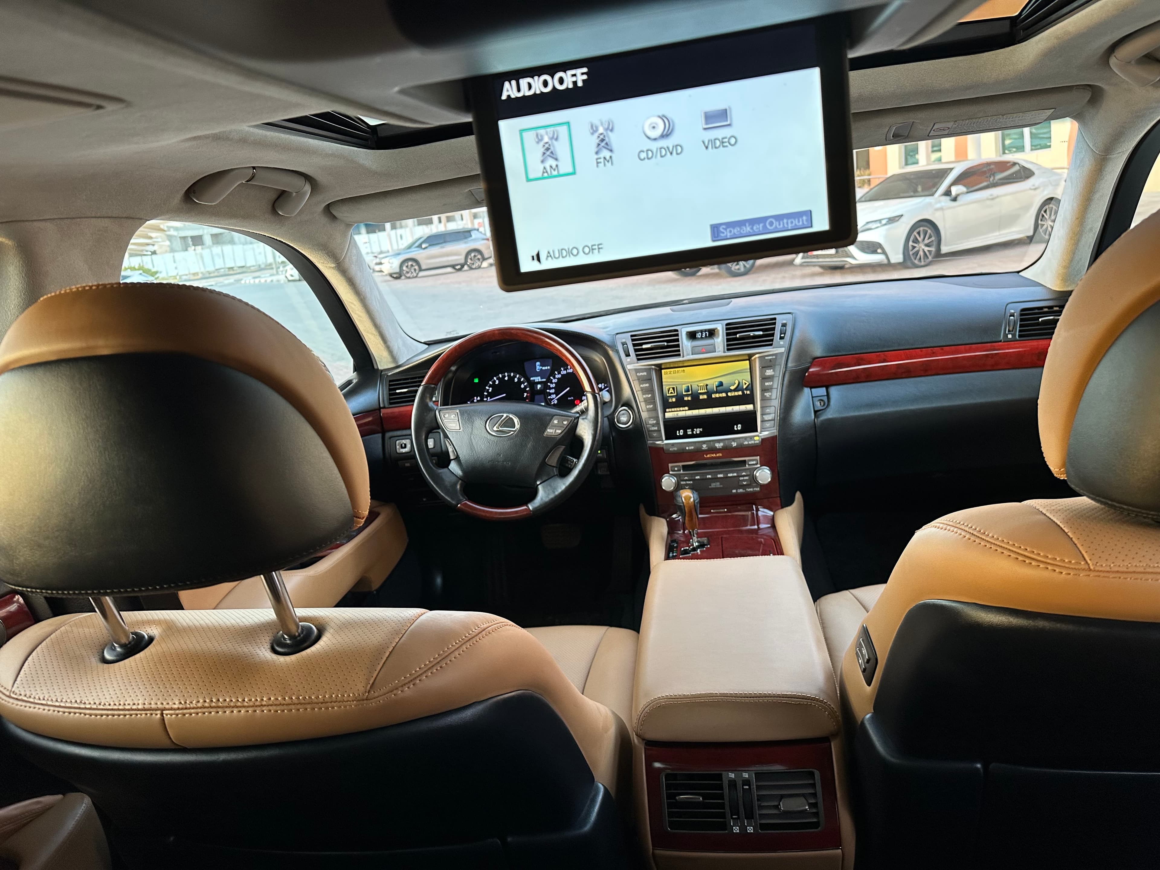 لكزس LS460 الكبيرة 2010 vip 7