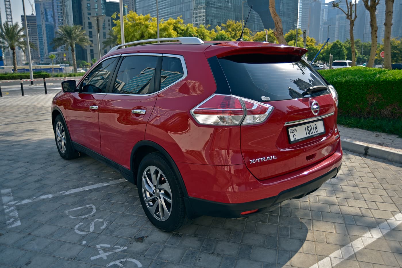 Nissan X-Trail SL GCC model 2017 9