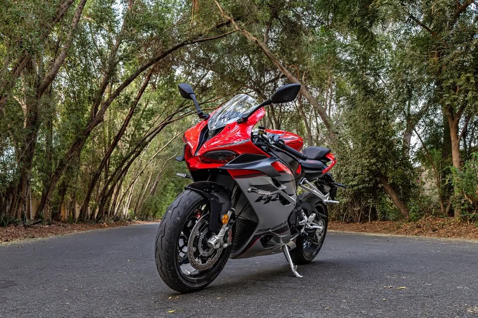  Super bike sports motorcycle 0