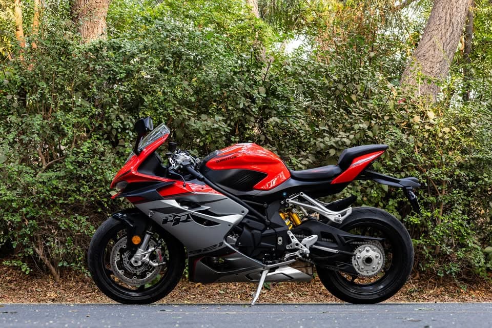  Super bike sports motorcycle 3