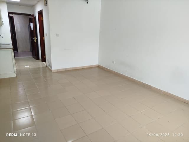 A large studio in Qulayya