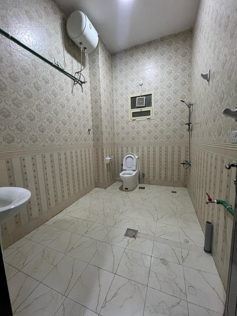 One bedroom apartment near Al Bawadi 2