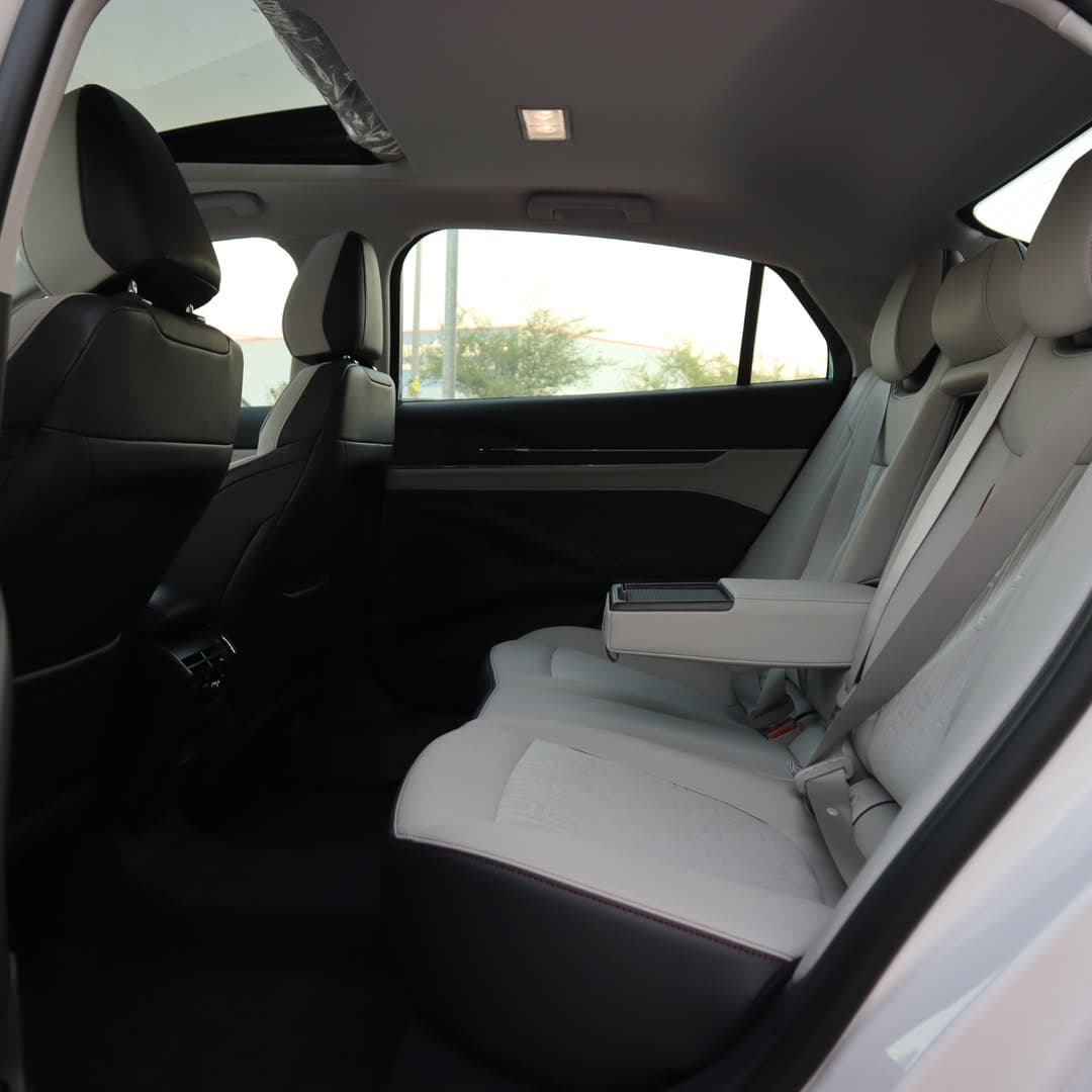 Ford Taurus Trend 2025  2