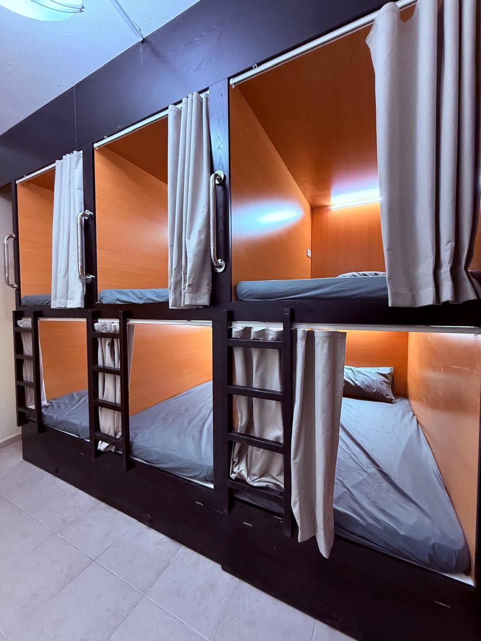 🏡 مساحة سرير مفروشة بالكامل 6