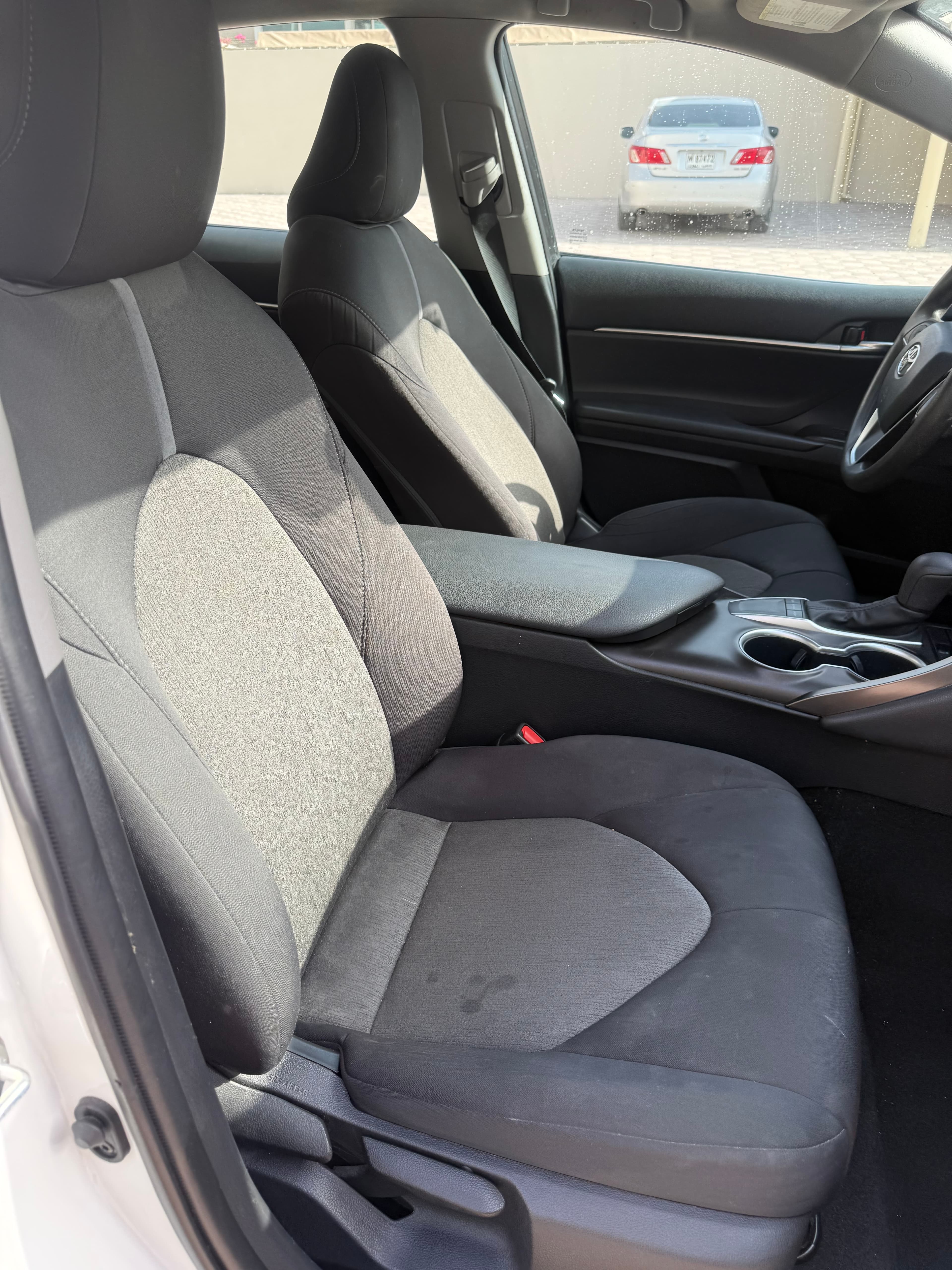TOYOTA CAMRY 2022LE 8