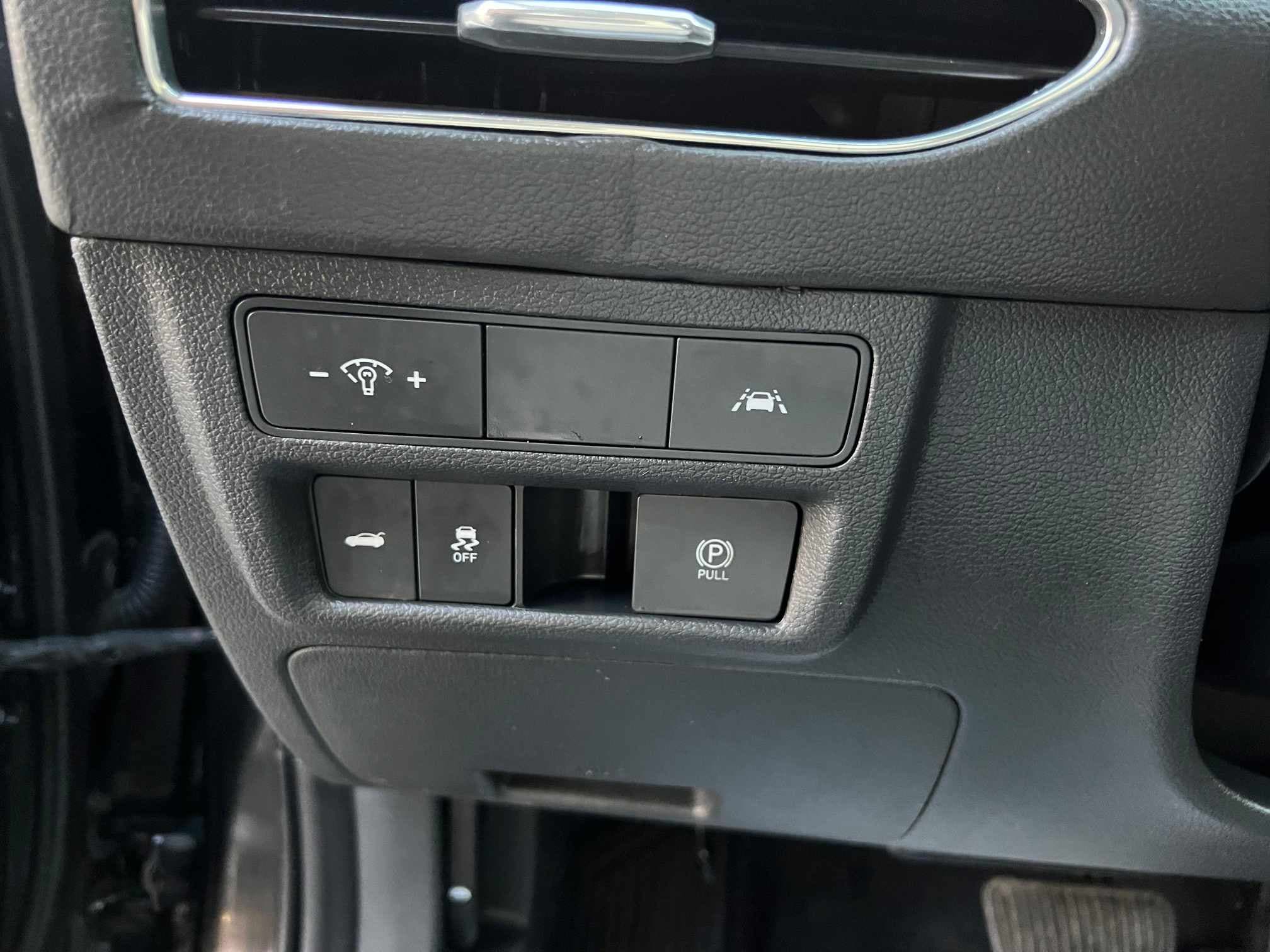 HYUNDAI SONATA 2021 4