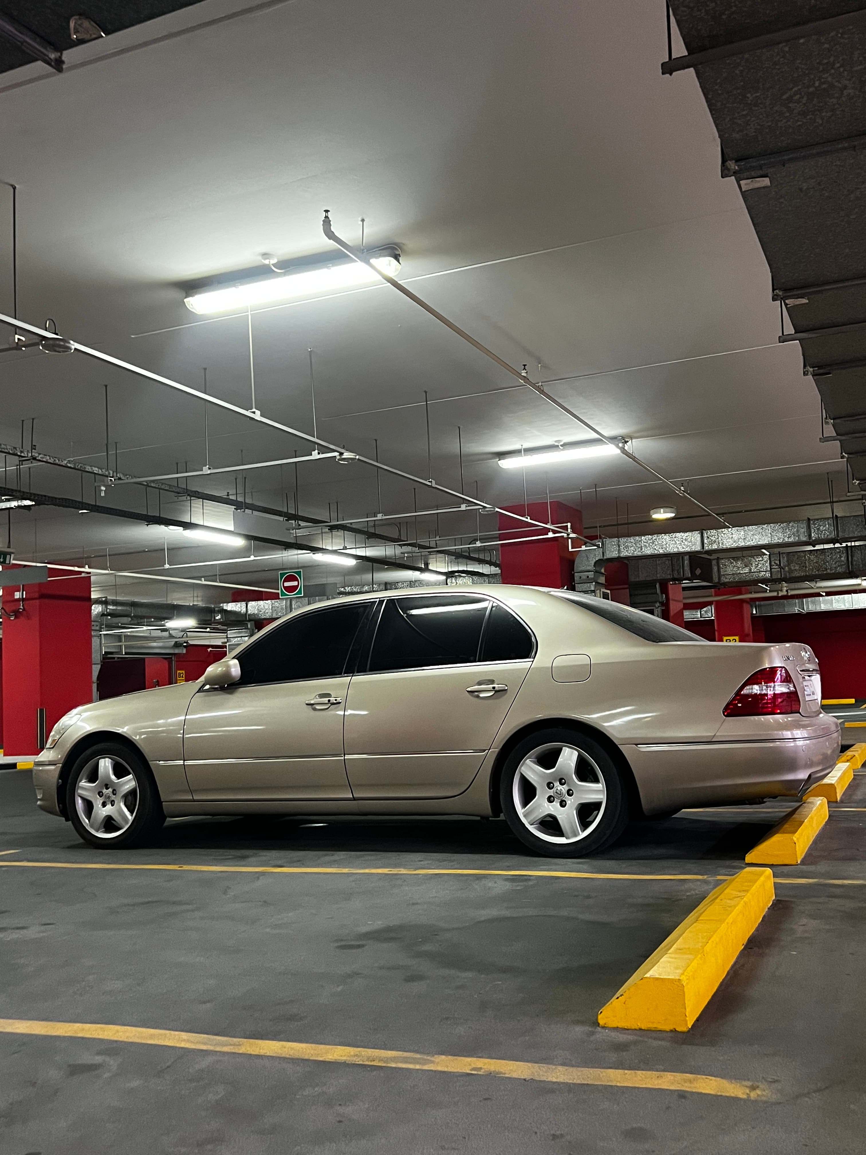 لكزس LS 430 2005  5