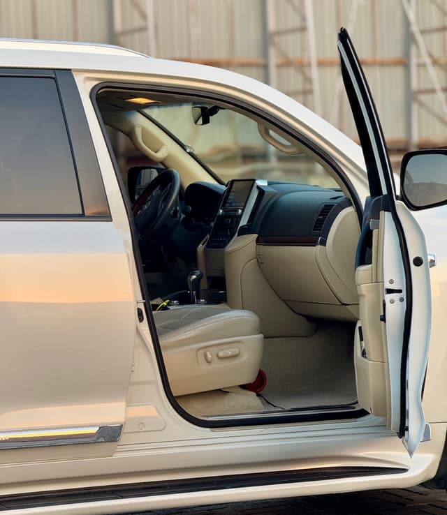 Land Cruiser 2017