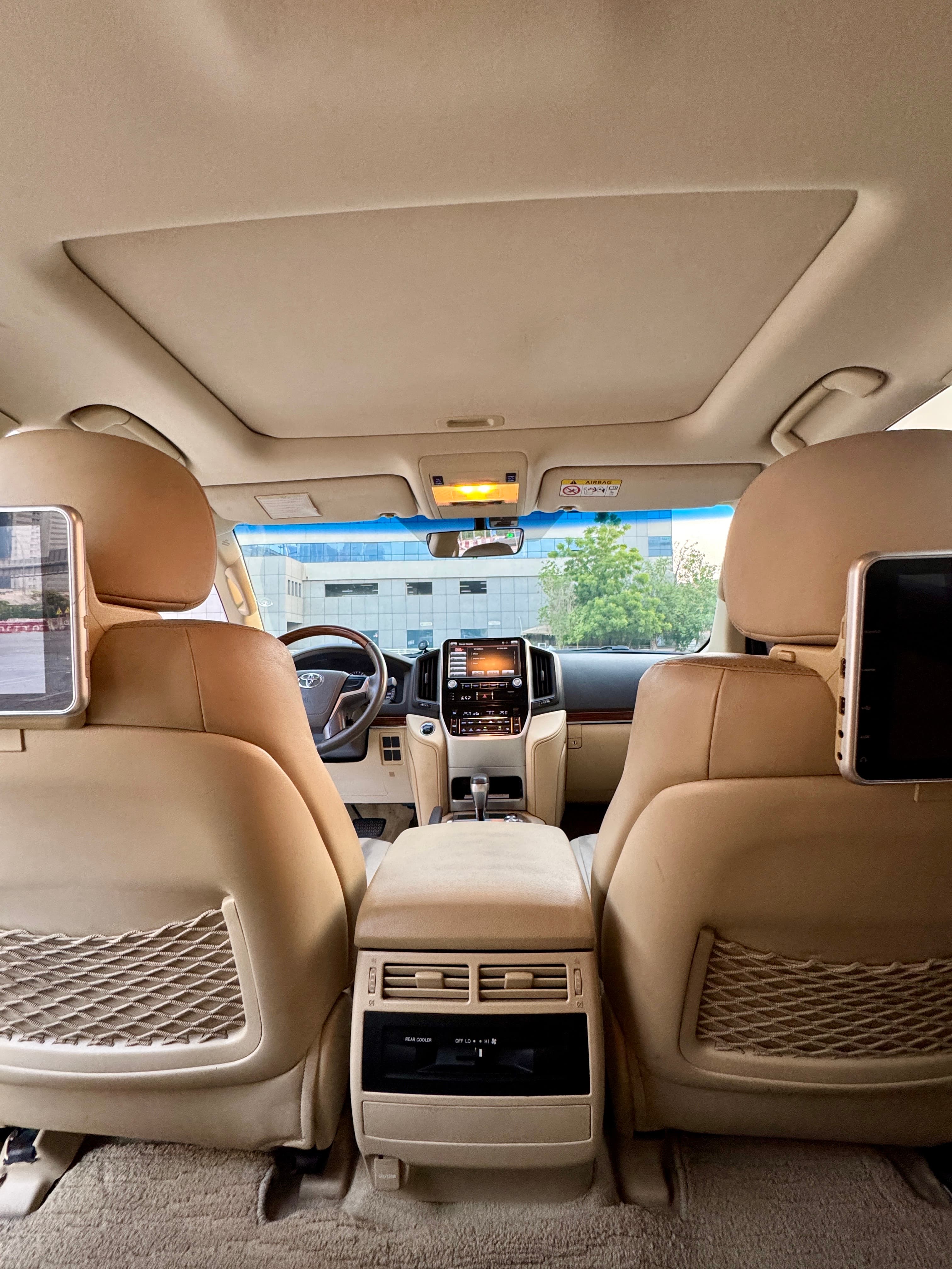 Land Cruiser 2017 11