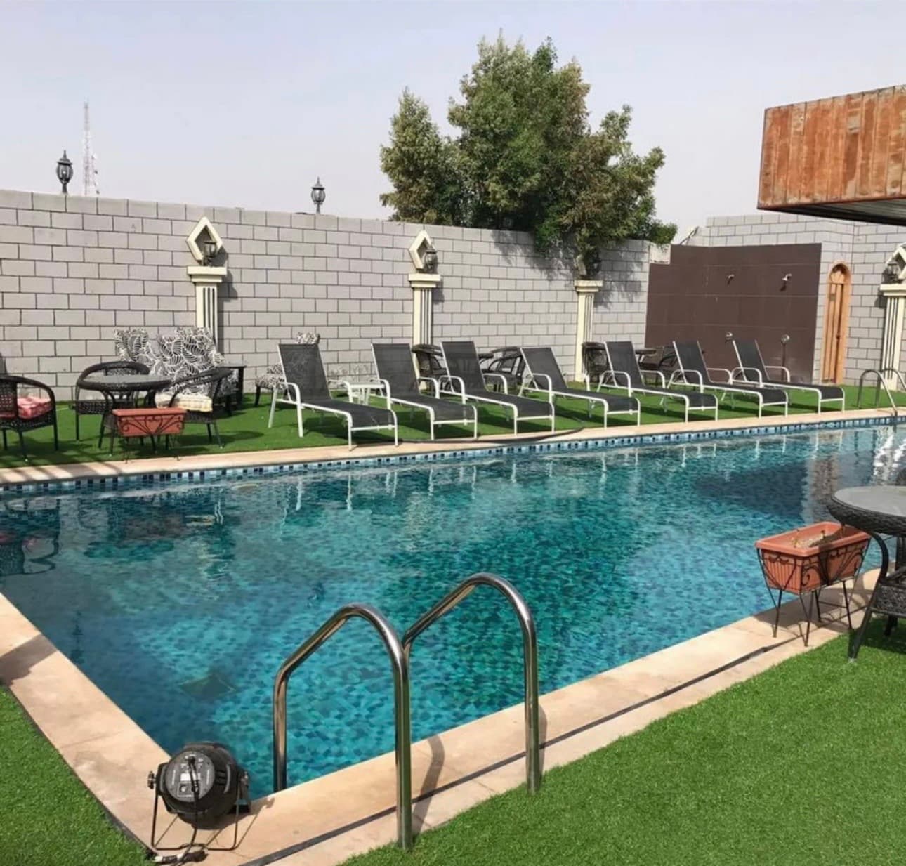 فندق للاستثمار في راس الخيمه 2