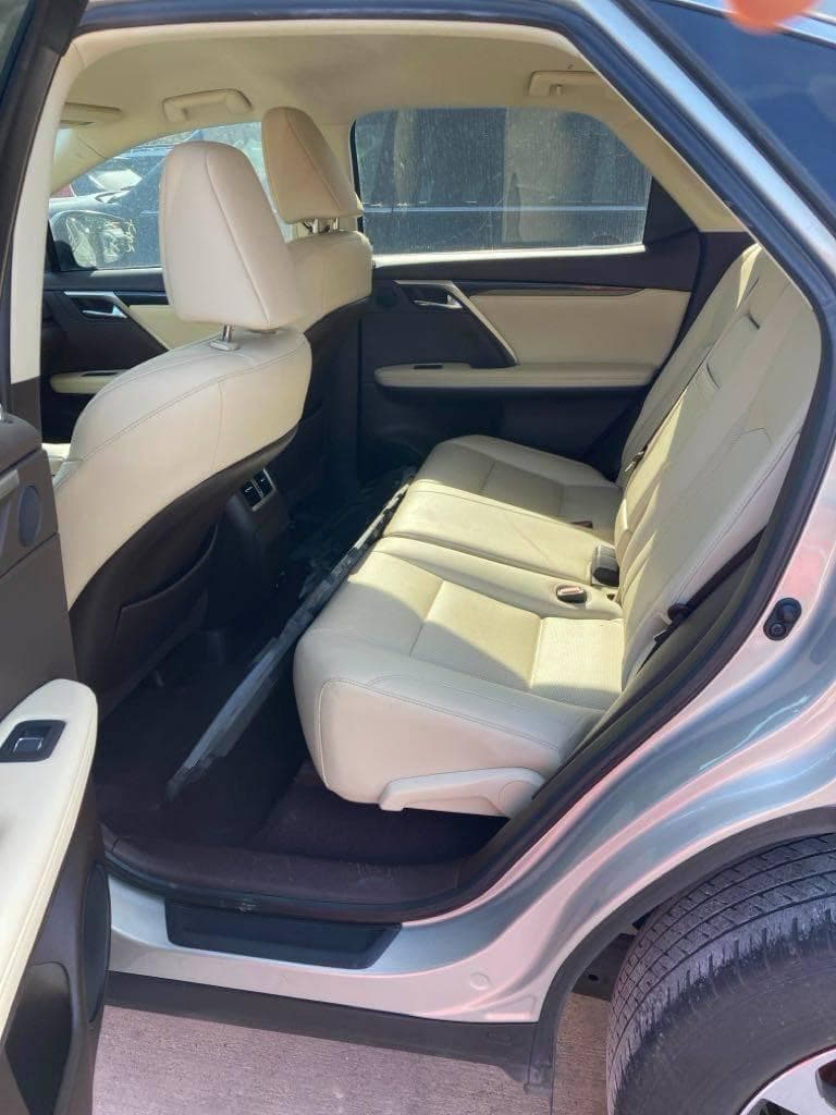 Lexus RX350 2020 5