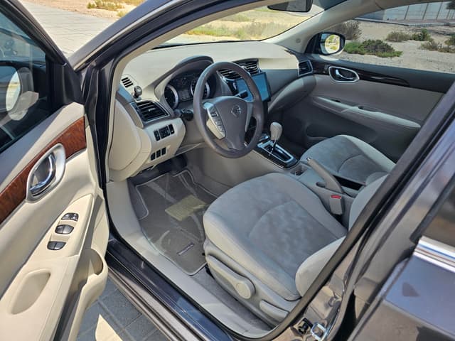 Nissan Sentra 2015
