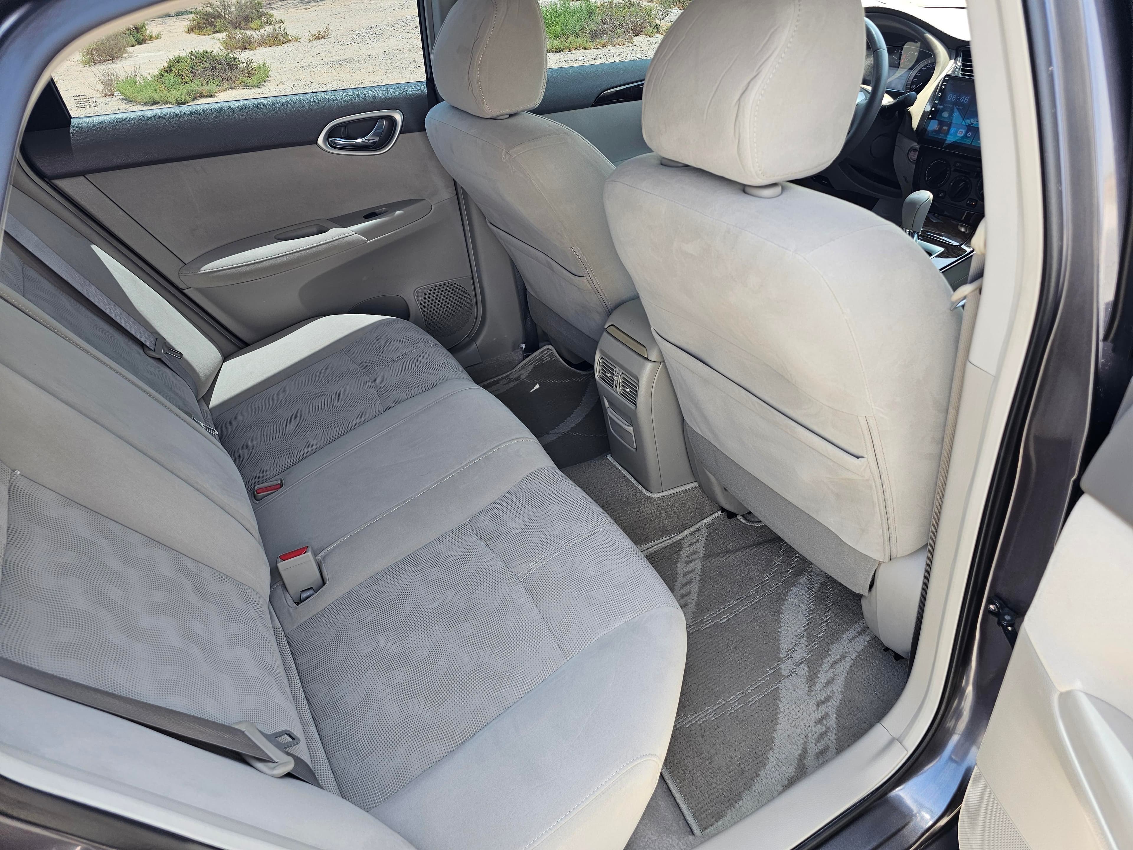 Nissan Sentra 2015 10