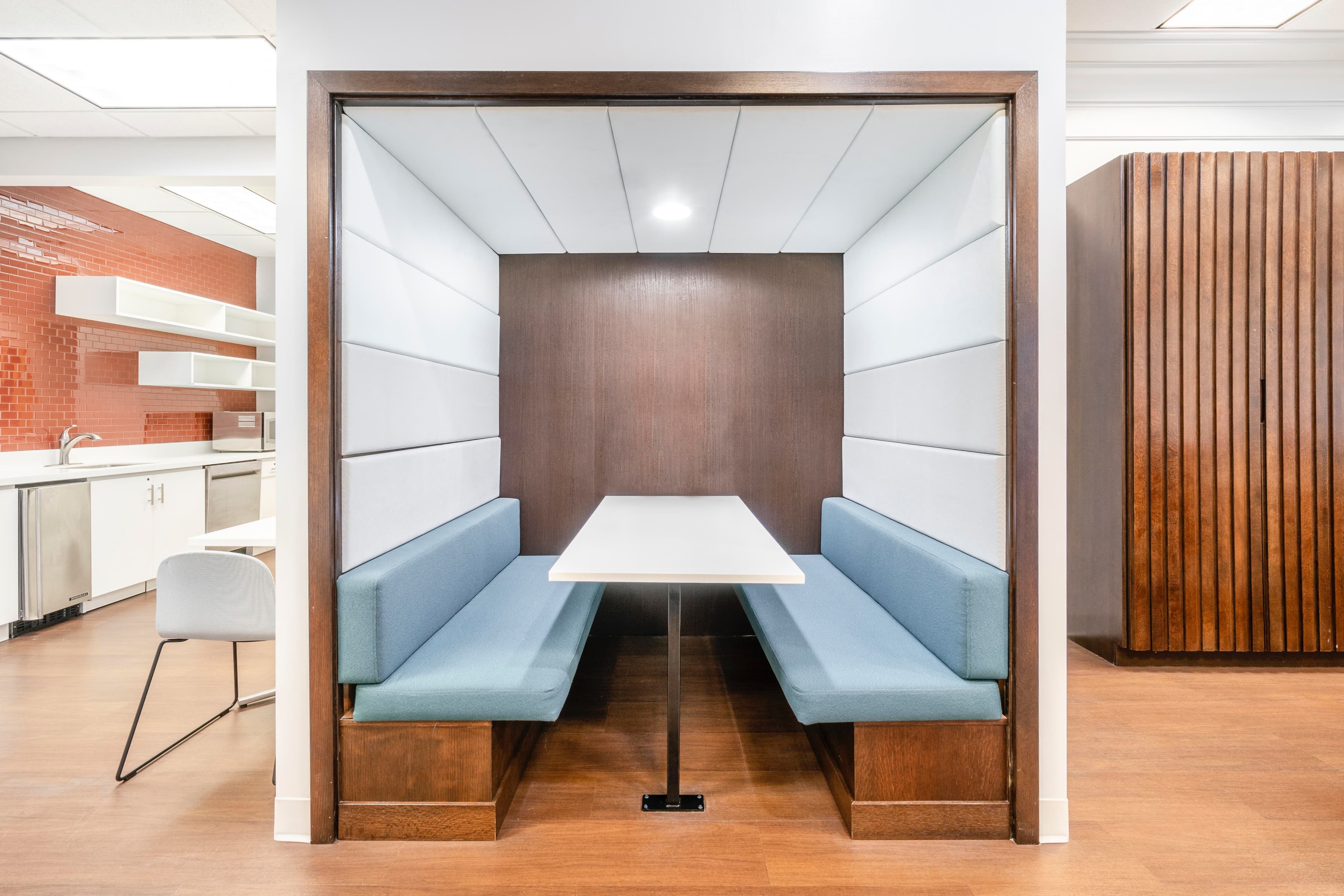 Join a collaborative coworking environment in Abu Dhabi, Al Maqam Tower 9