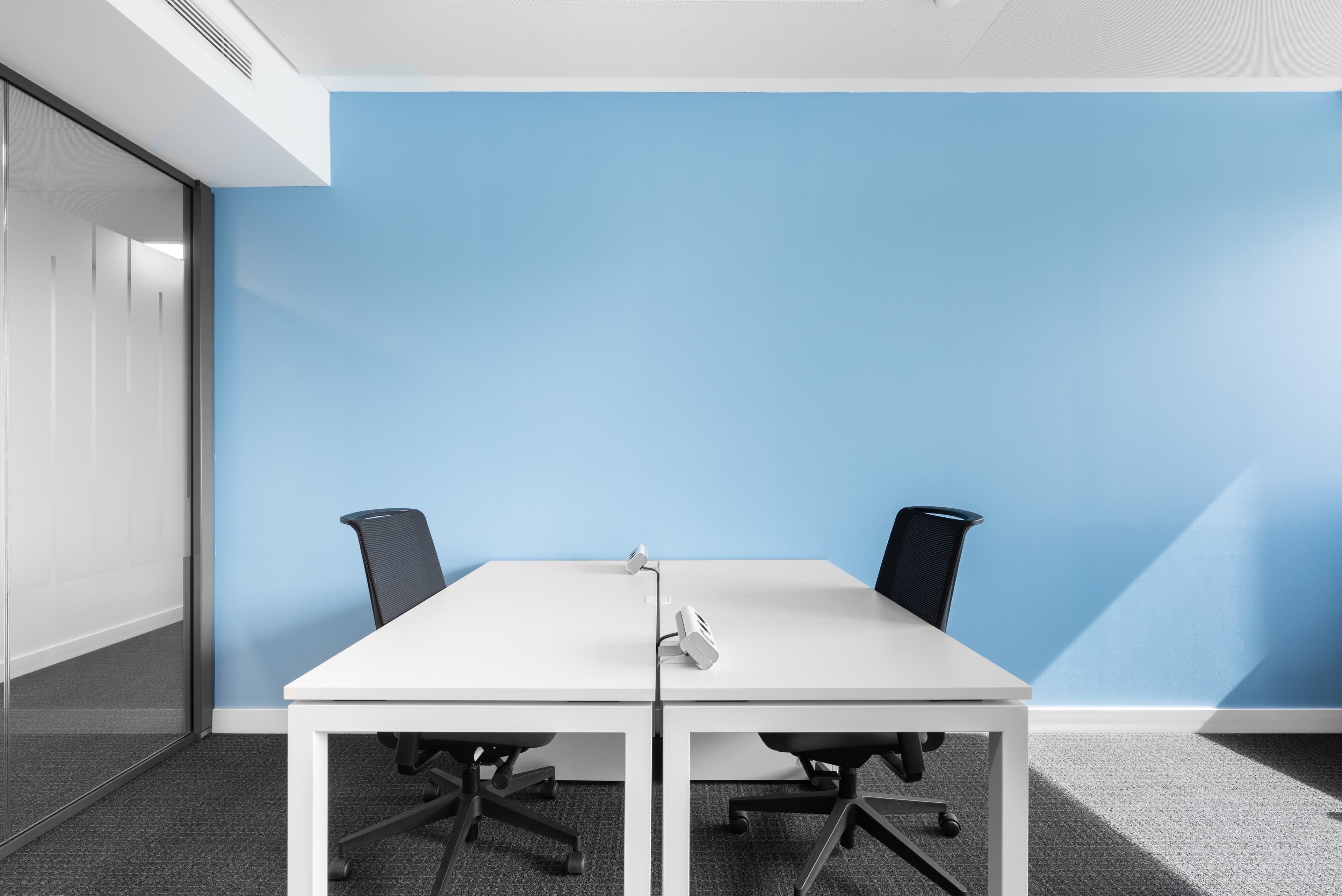 Fully serviced private office space for you and your team in Abu Dhabi, Al Maqam Tower 0