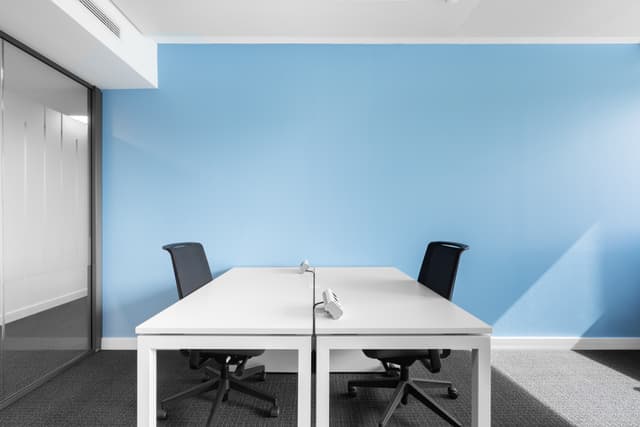Fully serviced private office space for you and your team in Abu Dhabi, Al Maqam Tower