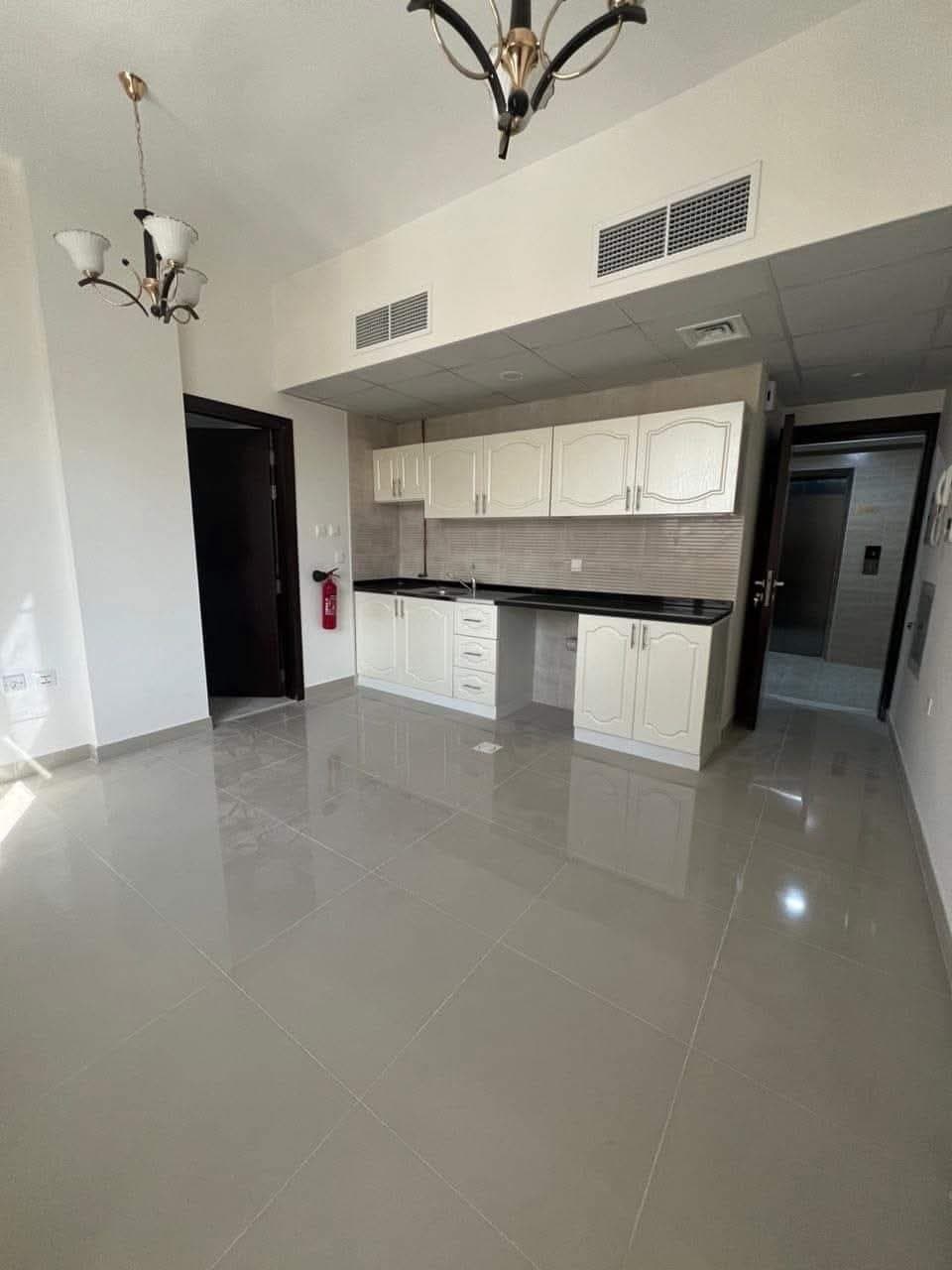Studio for rent in Muwailih — great location and attractive price 0