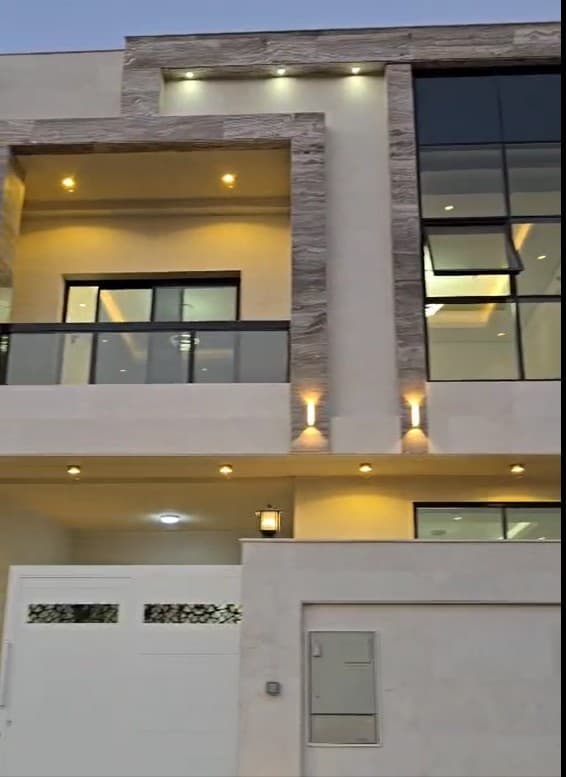 🏡 تاون هاوس فاخر للبيع في الحليو عجمان 0
