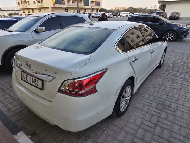 نيسان ألتيما 2015