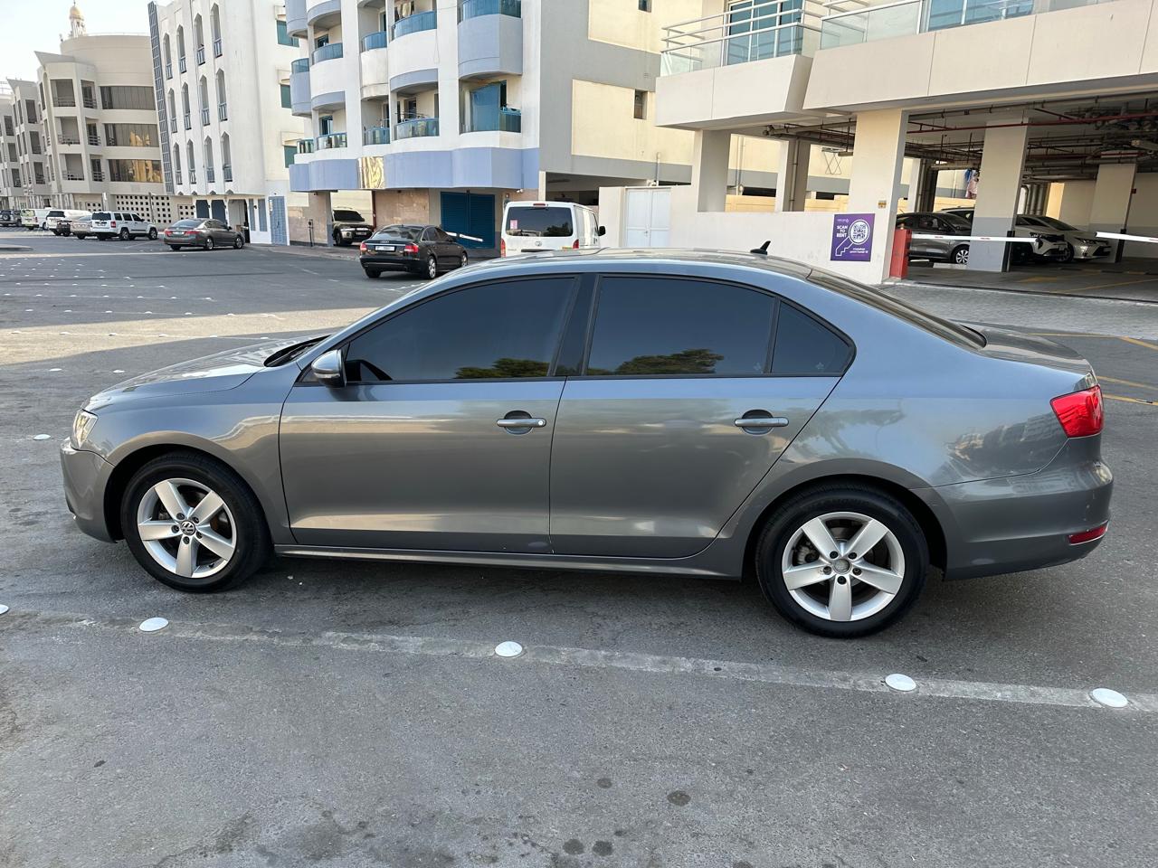 VOLKSWAGEN JETTA 2013 9