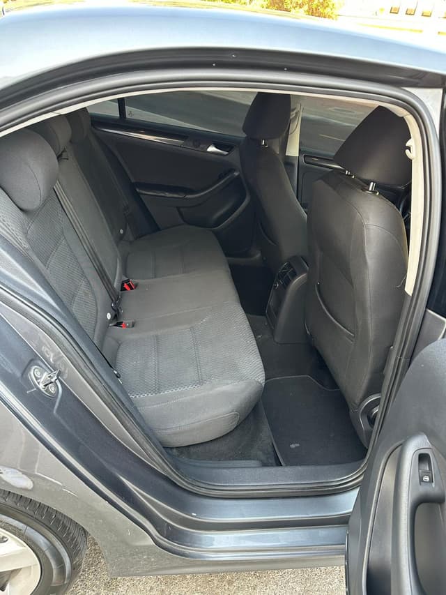 VOLKSWAGEN JETTA 2013