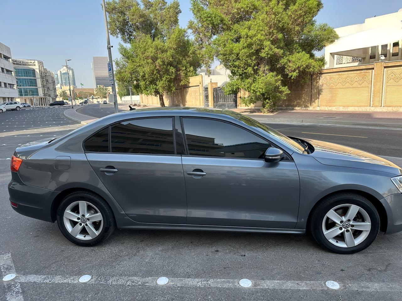 VOLKSWAGEN JETTA 2013 8