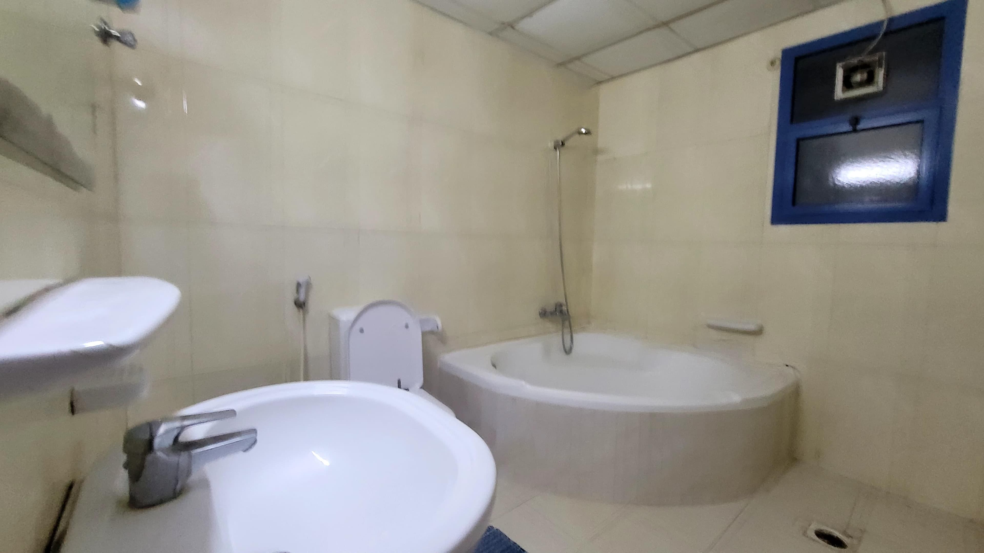Al Nuaimiya Towers Apartment   7