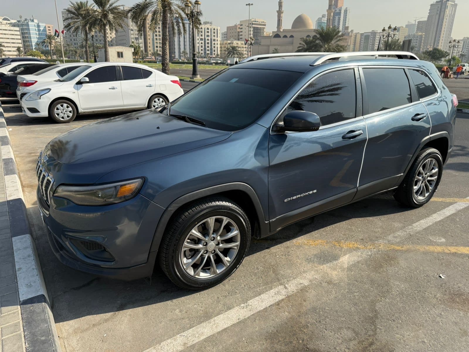 Jeep Cherokee 2019 0