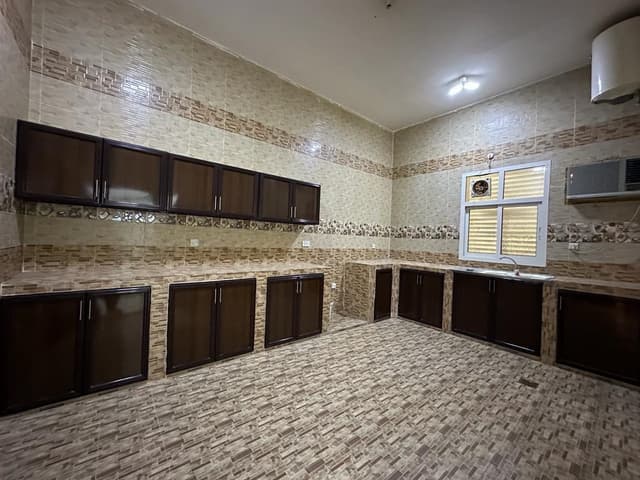 6 Master bedrooms villa