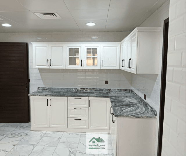 For rent a villa in Khaldiya