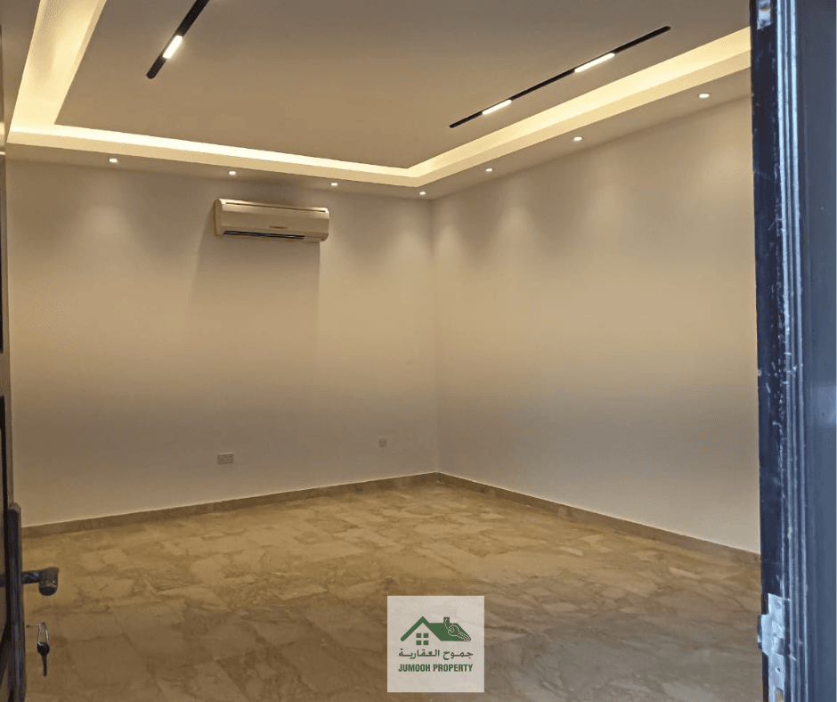 For rent a villa in Khalifa 1