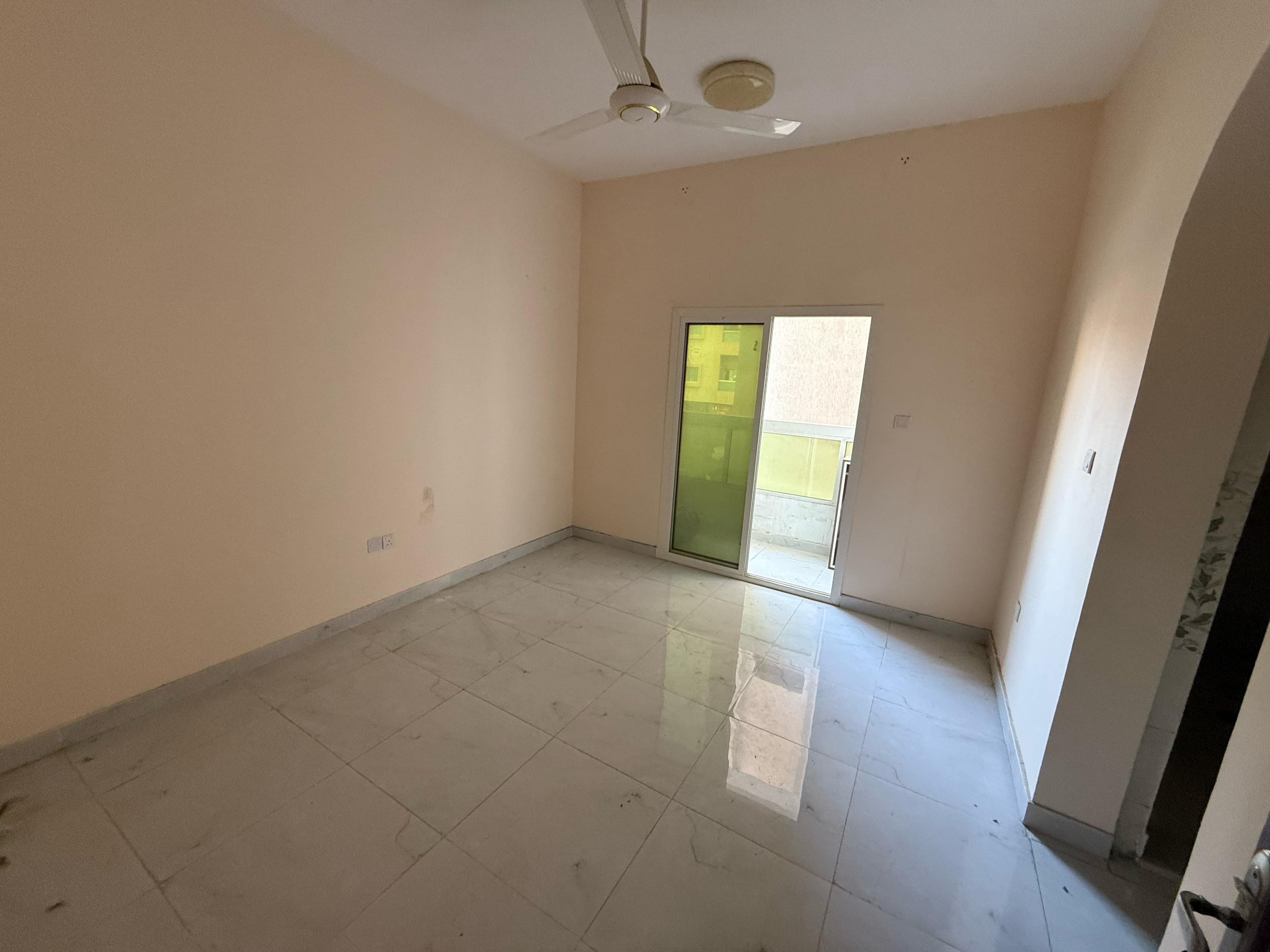 For rent a 3-room apartment and a hall in Ajman 7