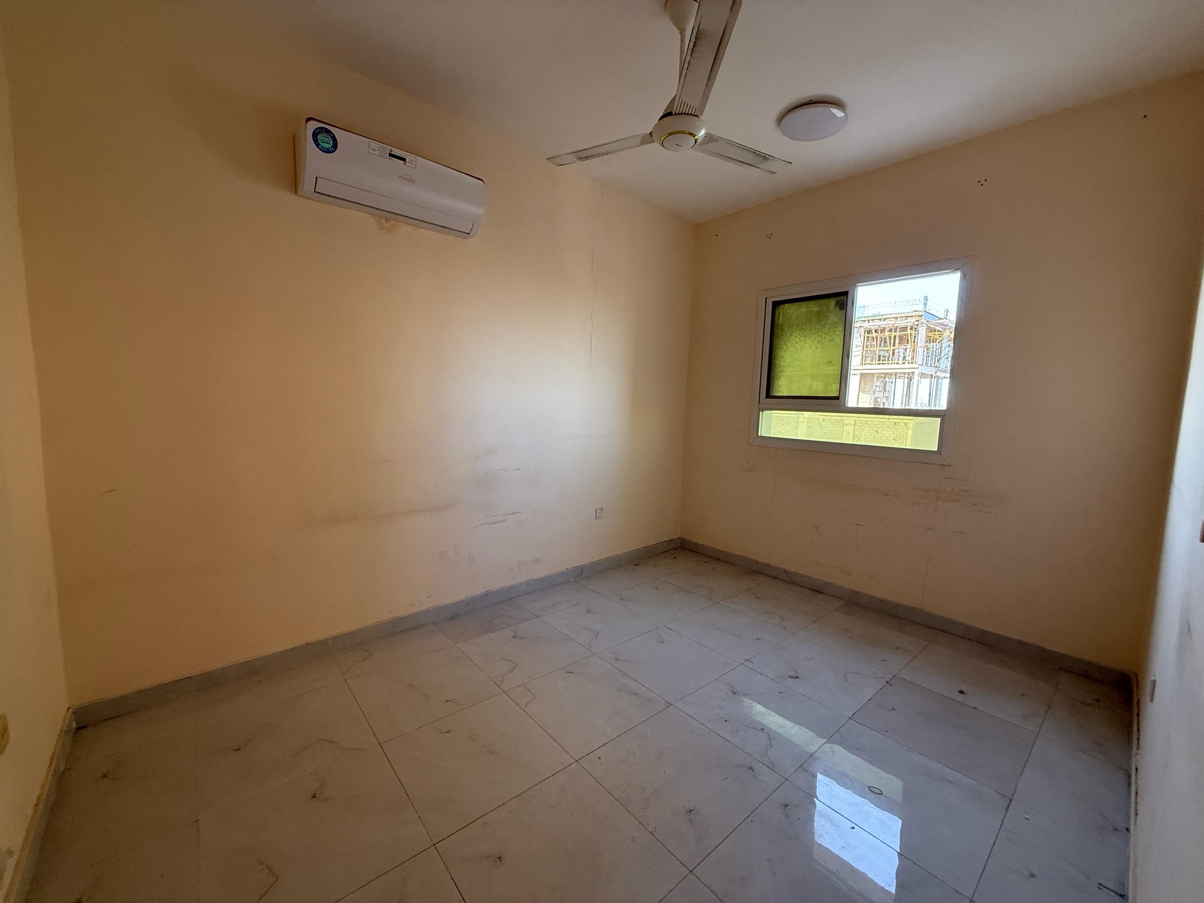 For rent a 3-room apartment and a hall in Ajman 9