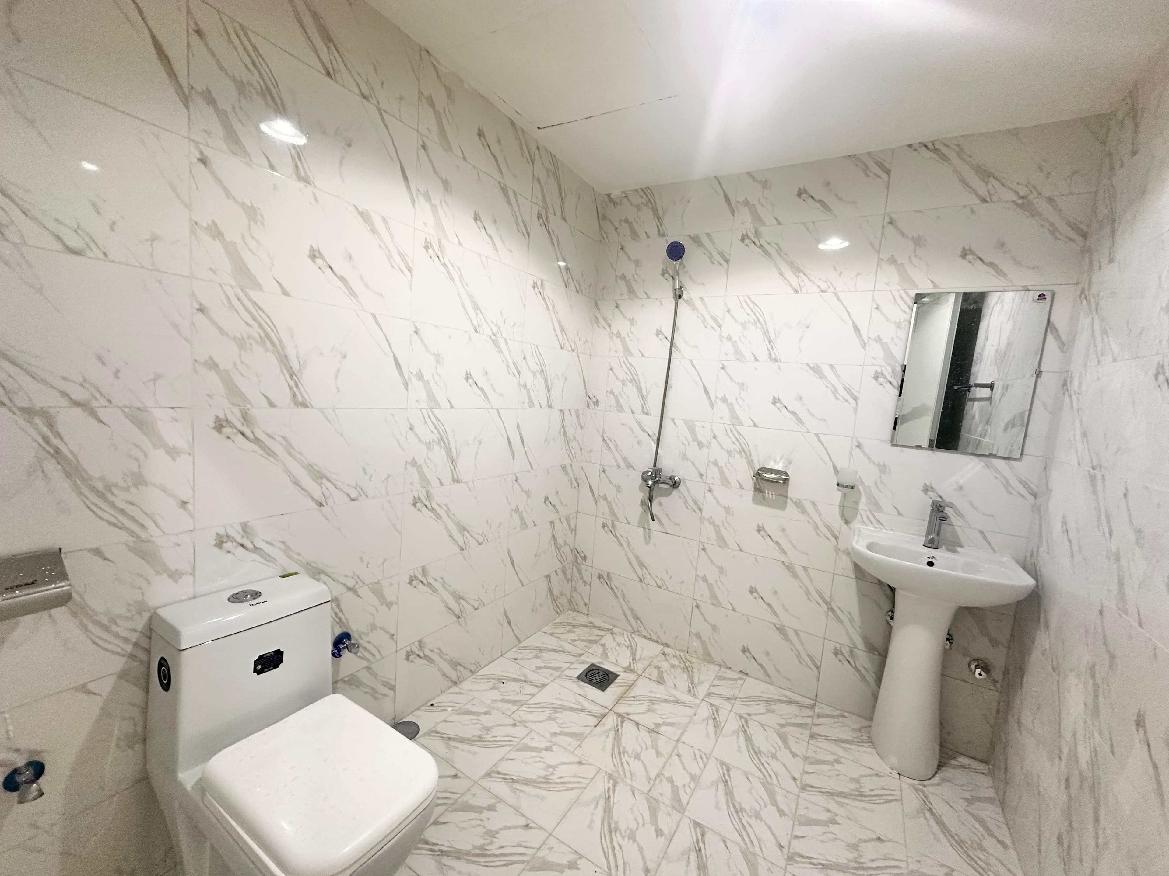  Apartment for Rent in Al Shamkha, Abu Dhabi  1
