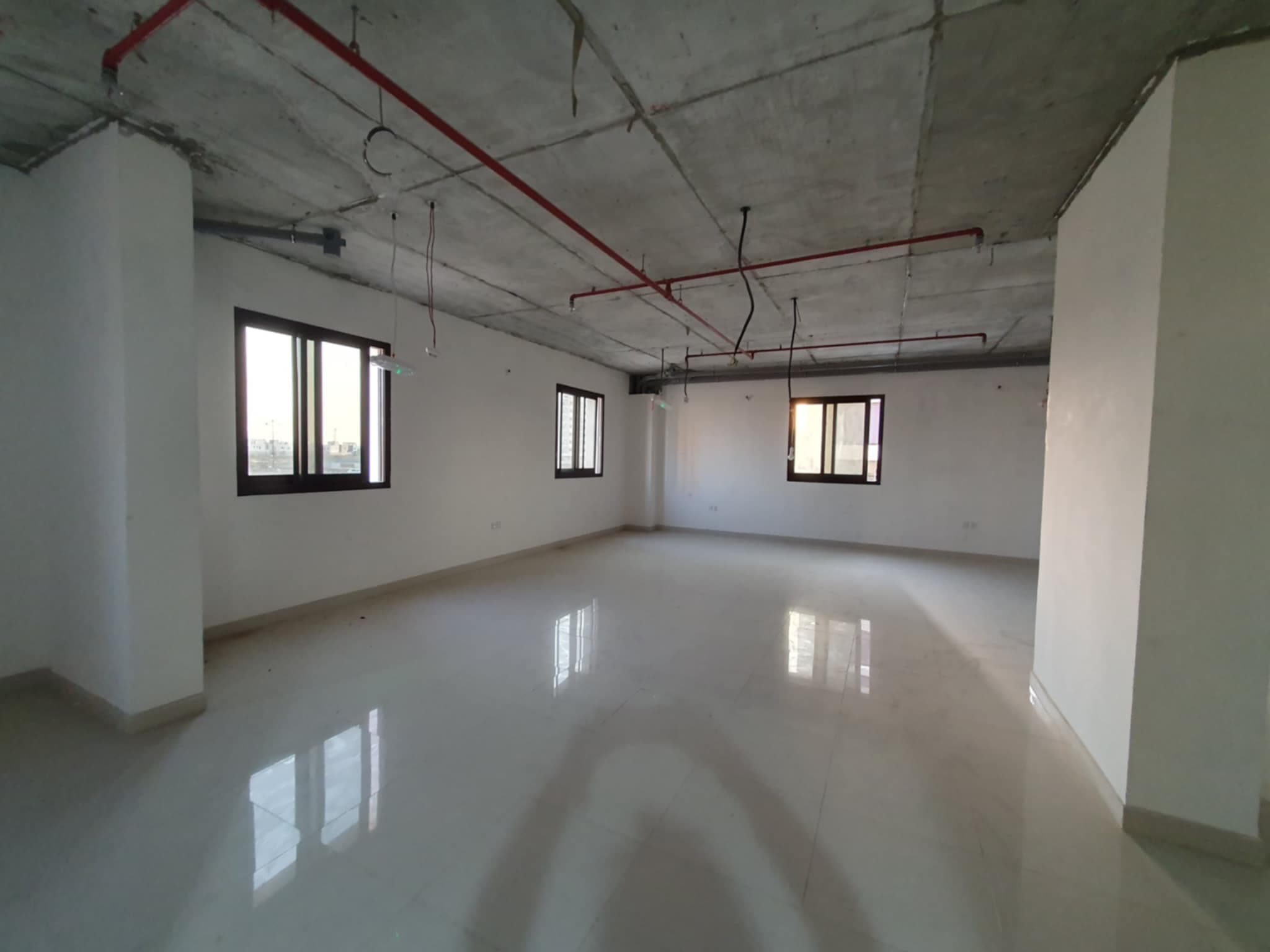 For rent an office in Ajman - on a main street 6