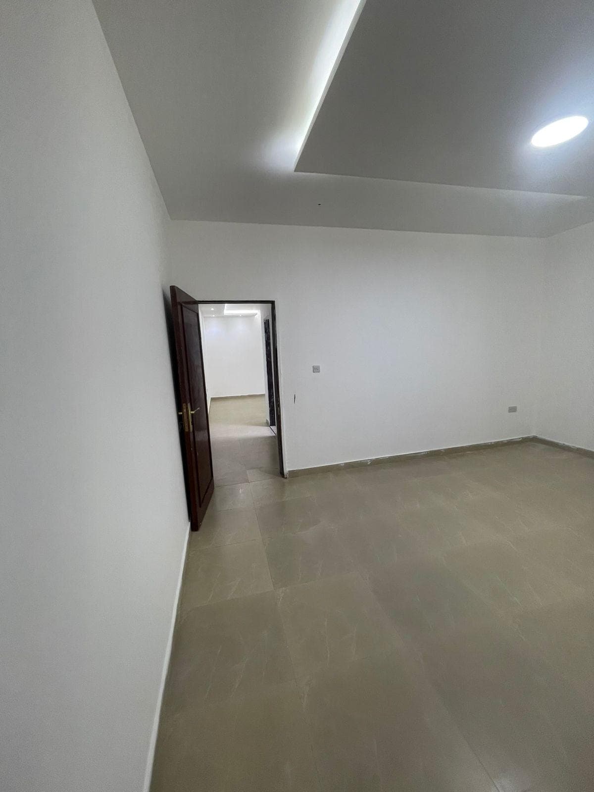 For rent, attached room and hall in Al Khalidiyah - Al Ain 2