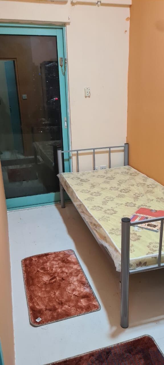 Rooms for rent in Abu Dhabi  3
