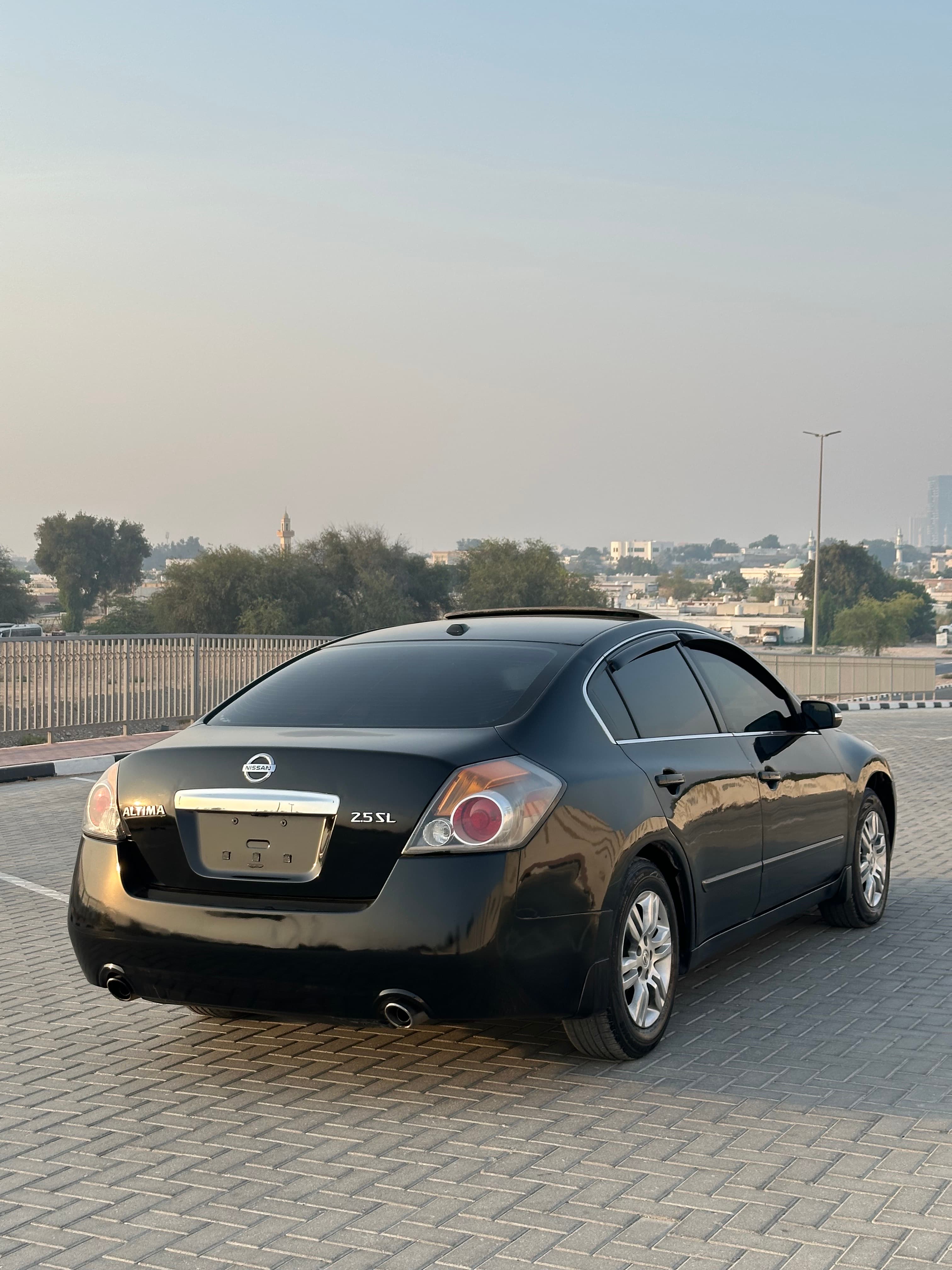 Nissan Altima 2012   2