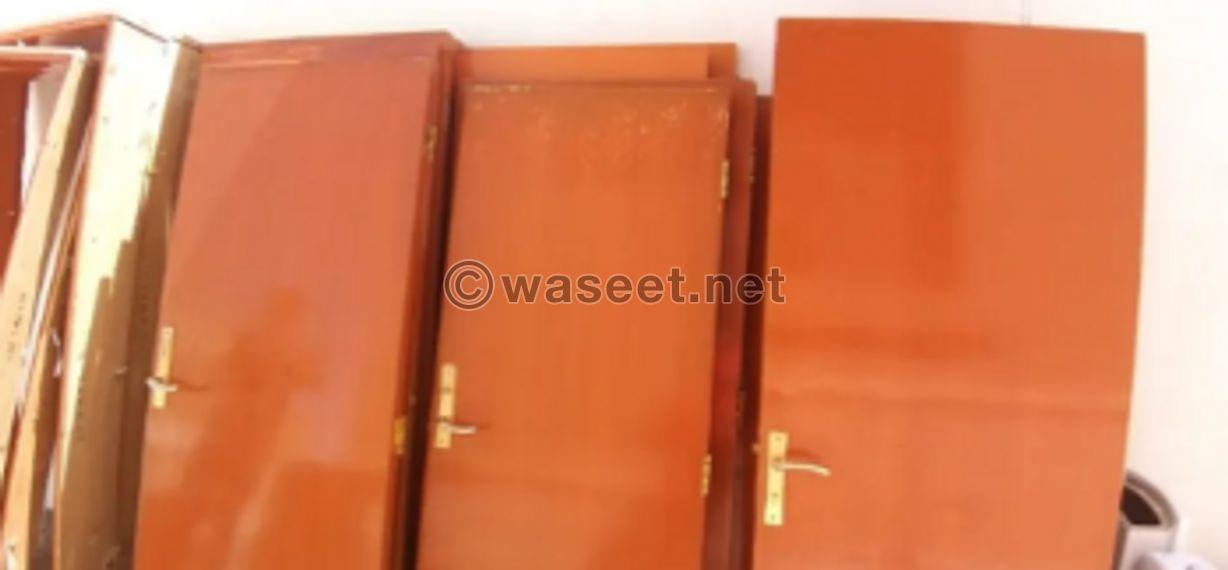 Good condition doors for sale 0