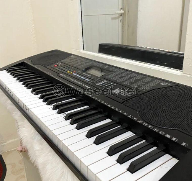 بيانو للبيع 0