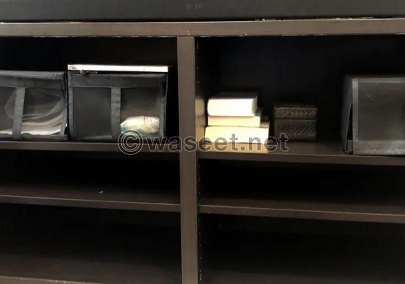 TV stand / shelves 0