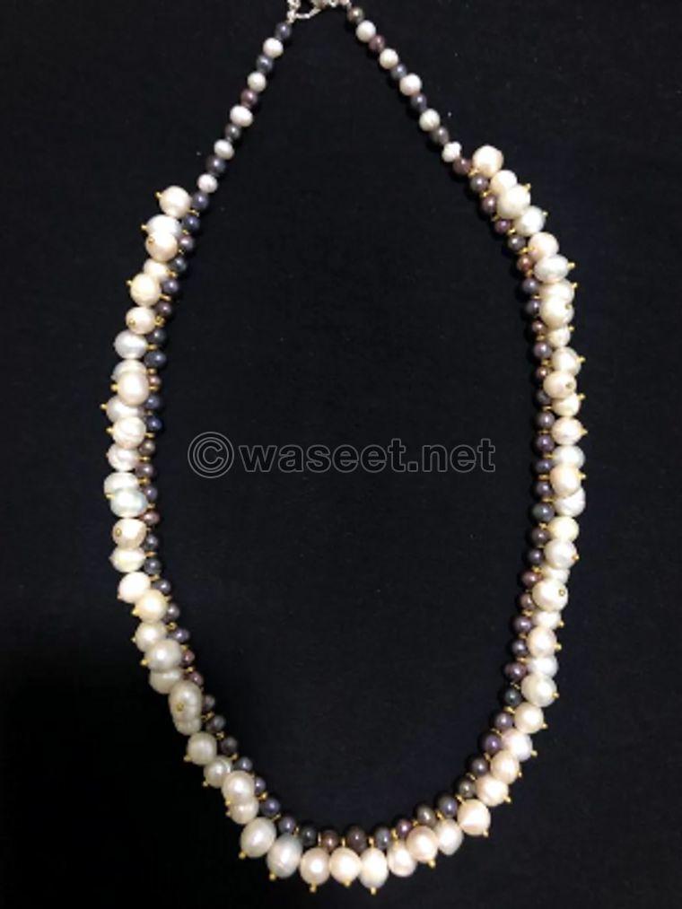 Natural pearl necklace 0