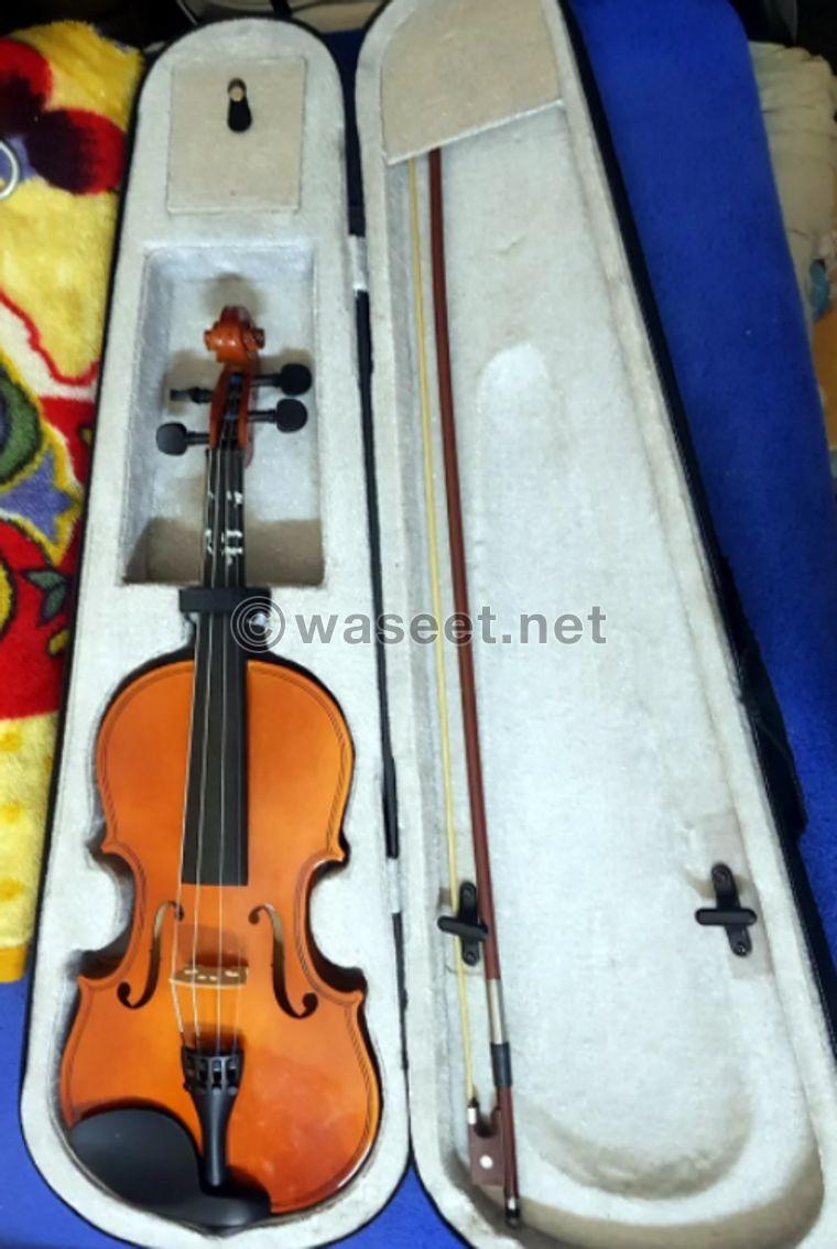 New condition violin 0