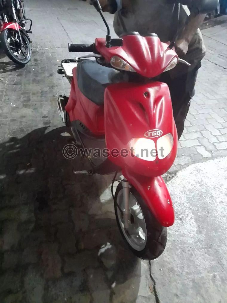 Scooter 150 cc in good condition 0