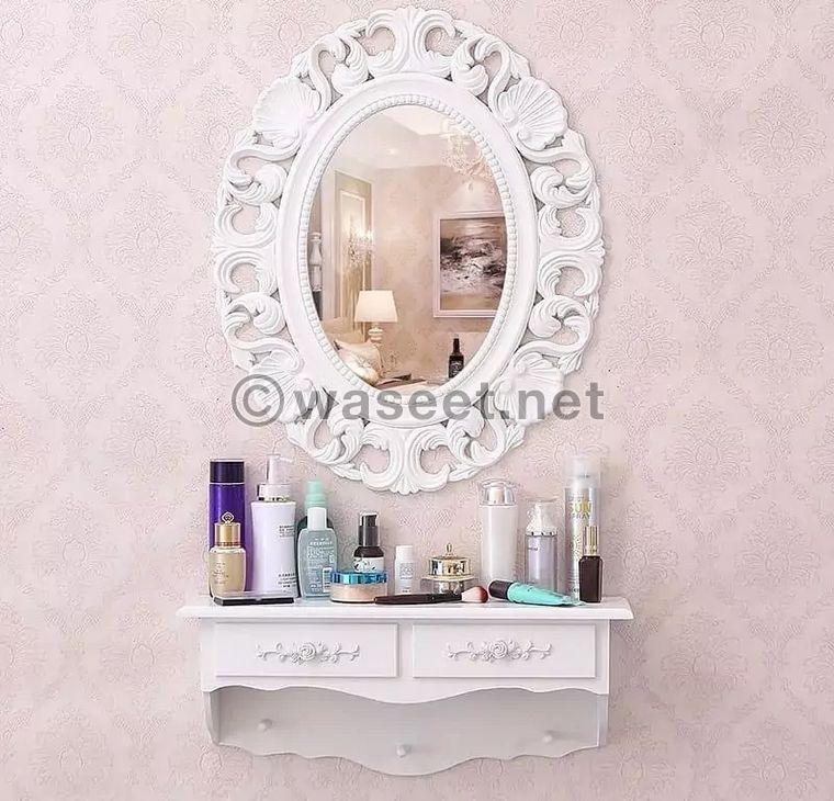 Mirror with stand and drawers 0