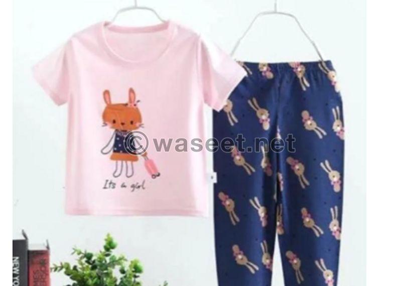 Children's clothing for sale 0