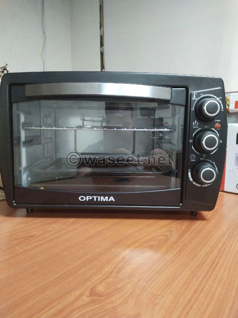 There is an electric oven for sale 0