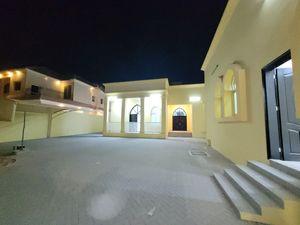 Brand New 6 Bedrooms Villa in Madinat Al Riyadh