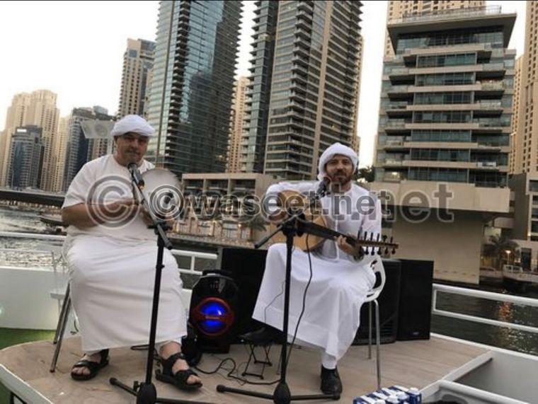عازف العود والمغني في دبي والإمارات العربية المتحدة 0